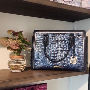 ✨️Brahmin Small Finley Kyanite Havisham Genuine Leather - Exclusive✨️